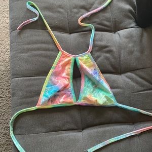 Iheartraves top